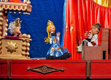 Спектакль «По щучьему веленью»