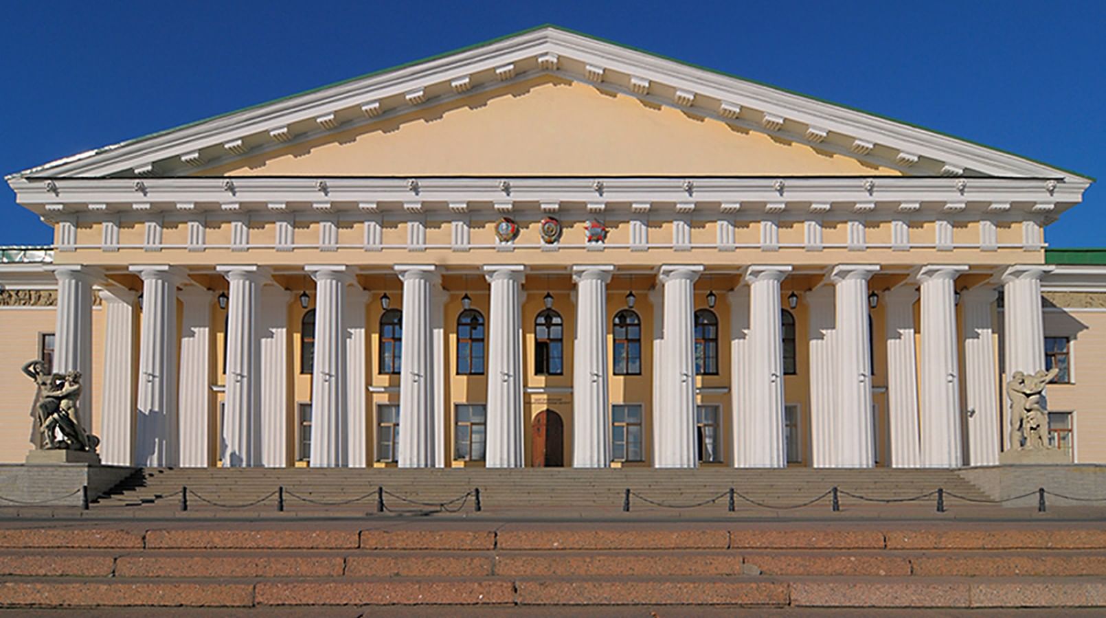 Горный университет санкт петербург фото