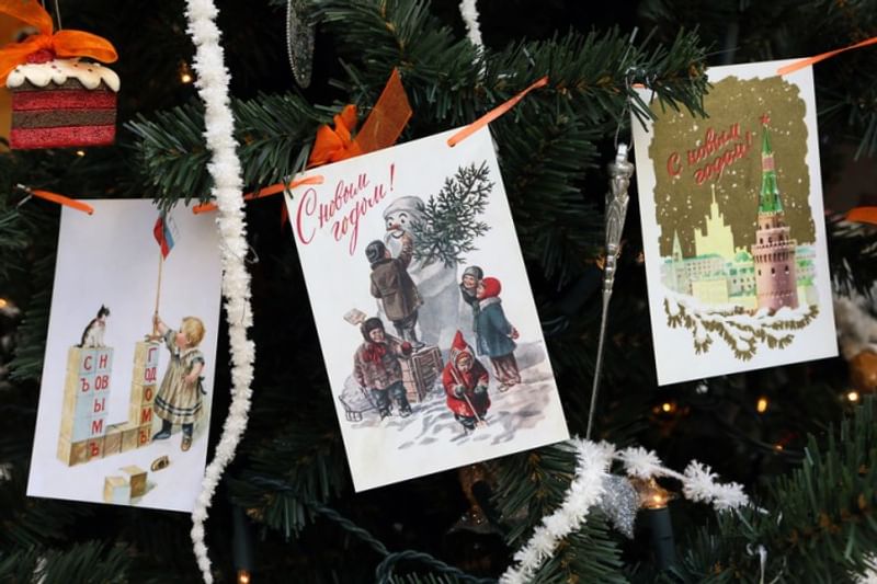 История нового года в СССР: елки разрешили в 1935-м, открытки – в 1941-м