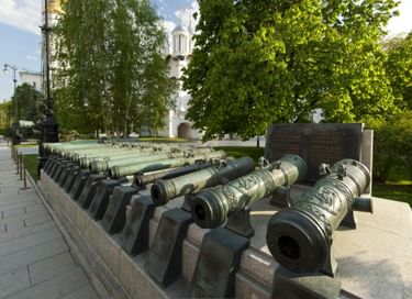 Программа «Искусство литья: кремлевские пушки и колокола»