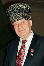 Махмуд Эсамбаев