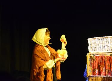 Спектакль «Гусенок»