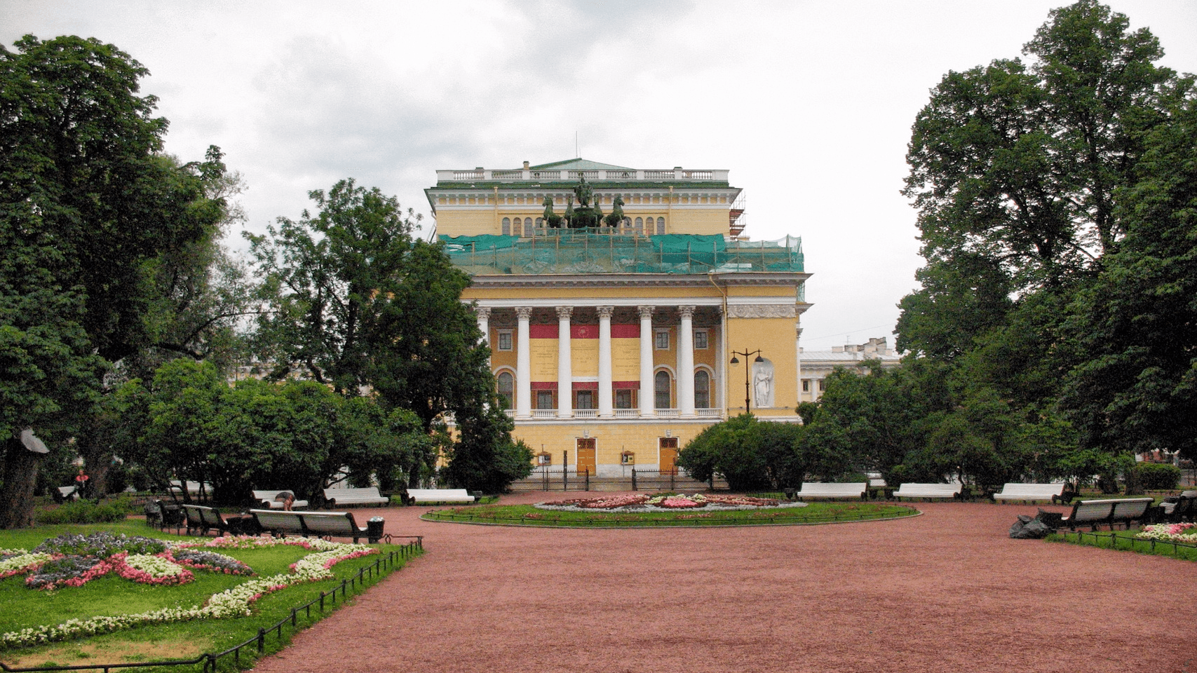 Александринский сад Санкт-Петербург