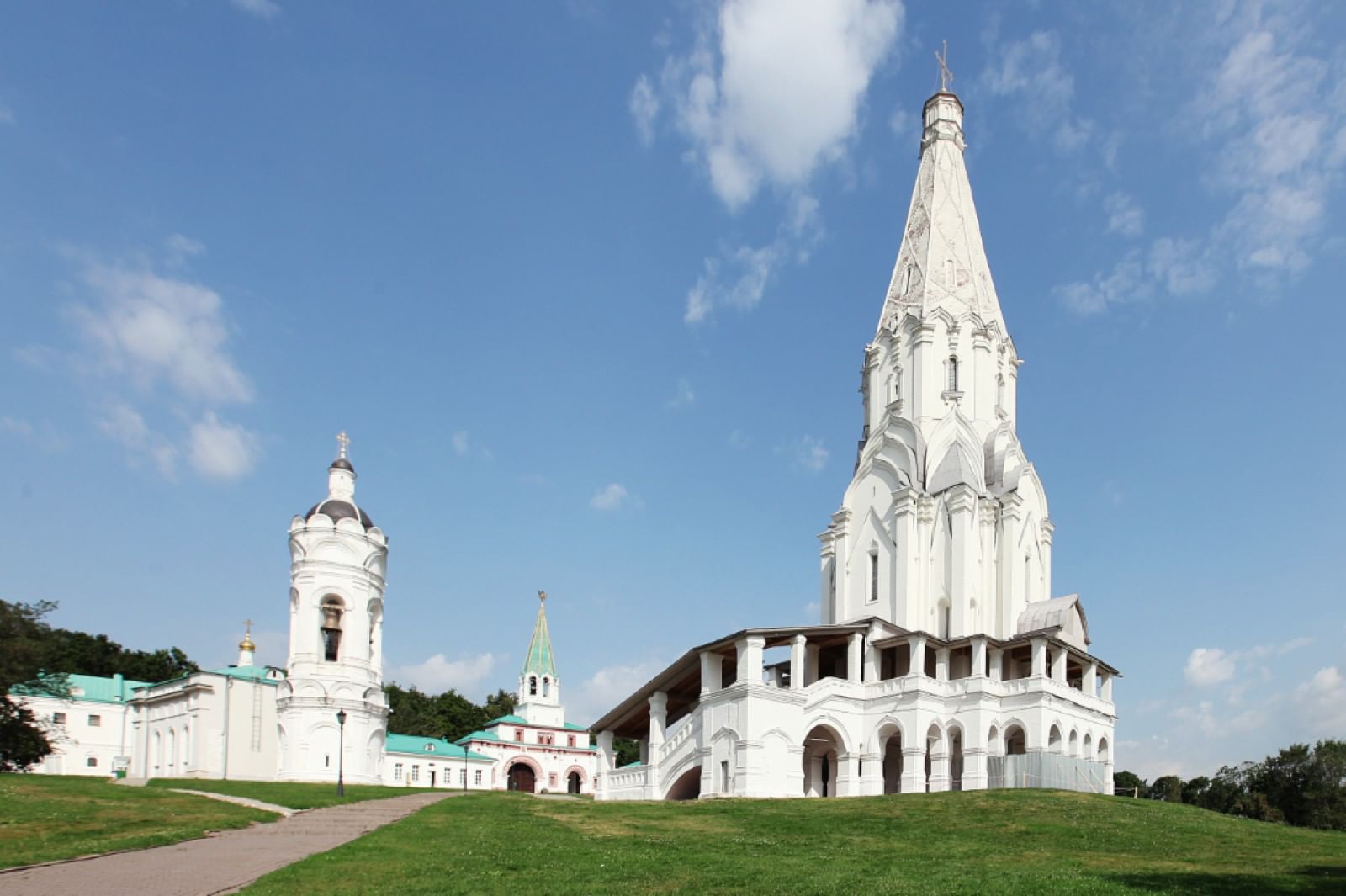 Шатровый храм фото