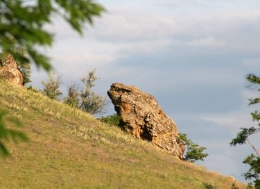 Выездная экскурсия «Каменное ожерелье»