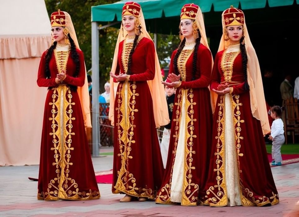 Женские платья в дагестане
