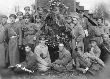 Выставка «Взгляд через столетие. Революции и Пензенский край. 1917–1939 гг.»